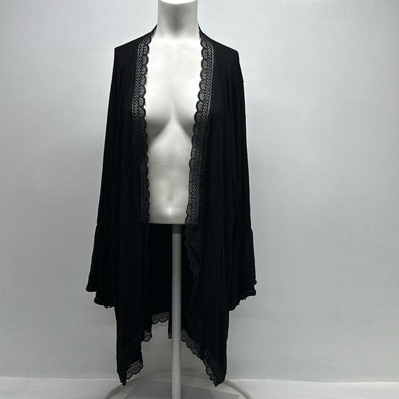 Torrid Super Soft Cardigan Lace Trim Ruffle 3/4 Sleeve Open Front Black Plus 4X - Picture 2 of 9